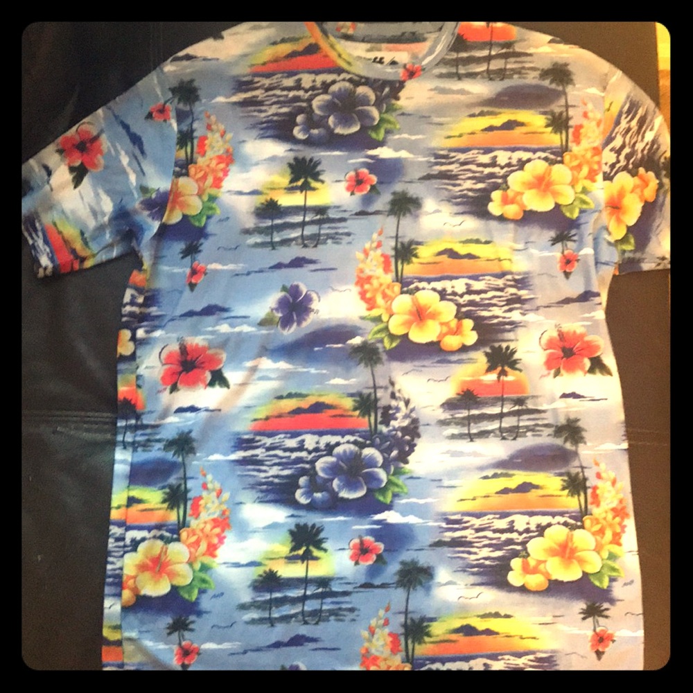 Tropical blue t-shirt